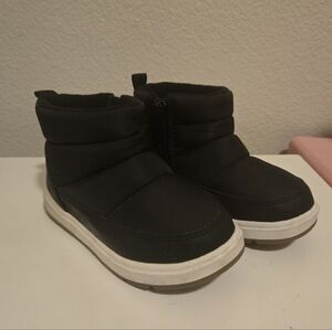 Cat & Jack Black and White Kids Boots